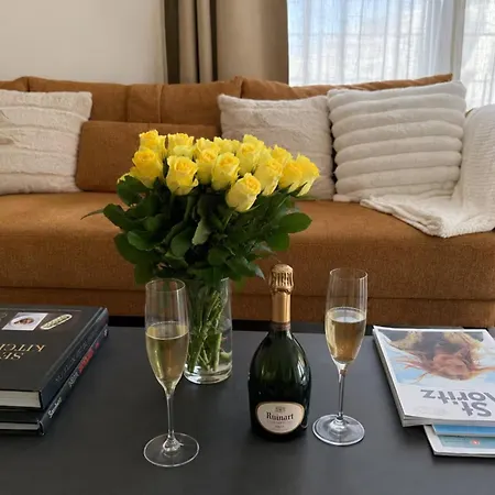 Apartamento 3bed Luxury Designerresidence Near & Airport