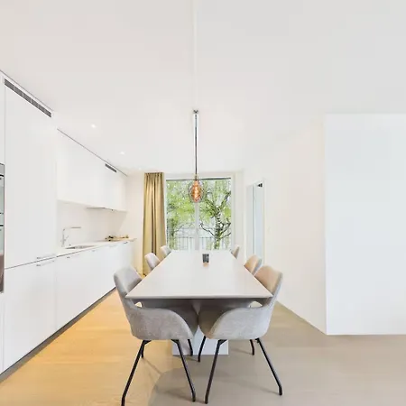 3bed Luxury Designerresidence Near & Airport